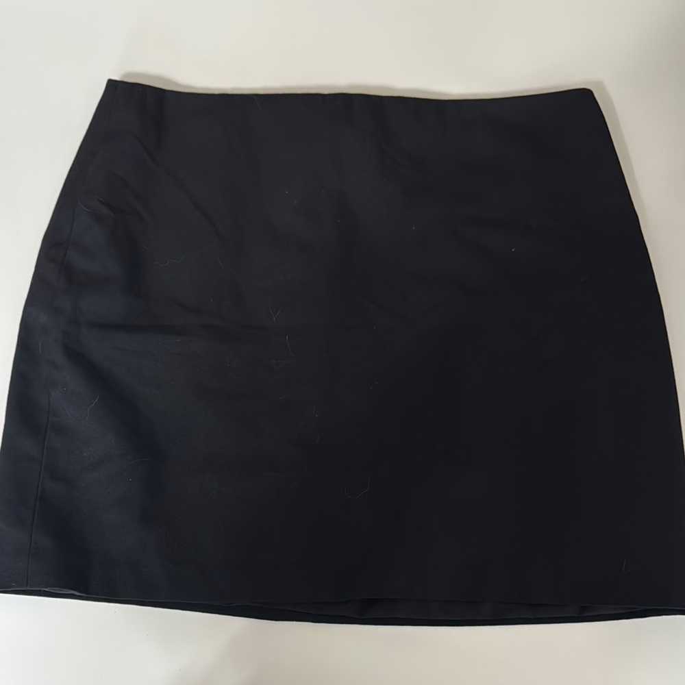H&M Black Mini Skirt